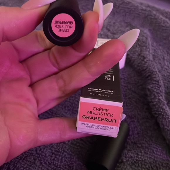 💕3 for $15💕 AU NATURALE THE ANYWHERE CREME MULTISTICK IN GRAPEFRUIT - Picture 2 of 2